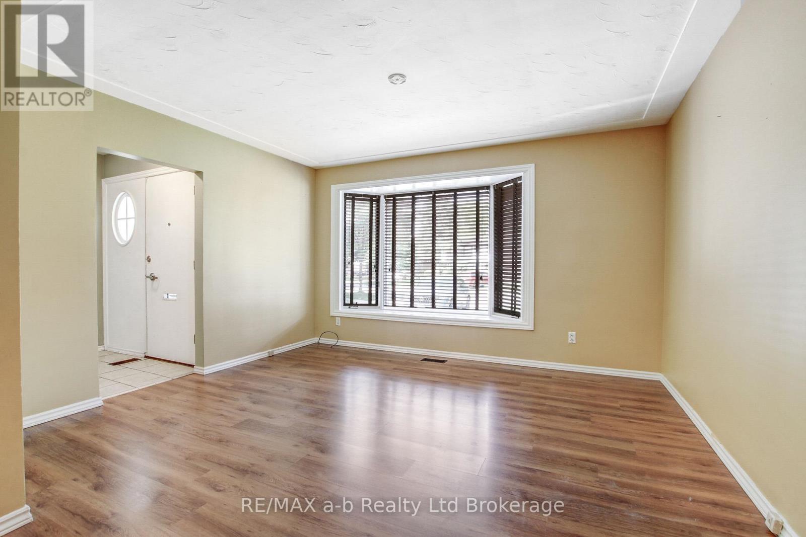 1292 Sorrel Road, London East (East E), Ontario  N5V 2N7 - Photo 13 - X13525572