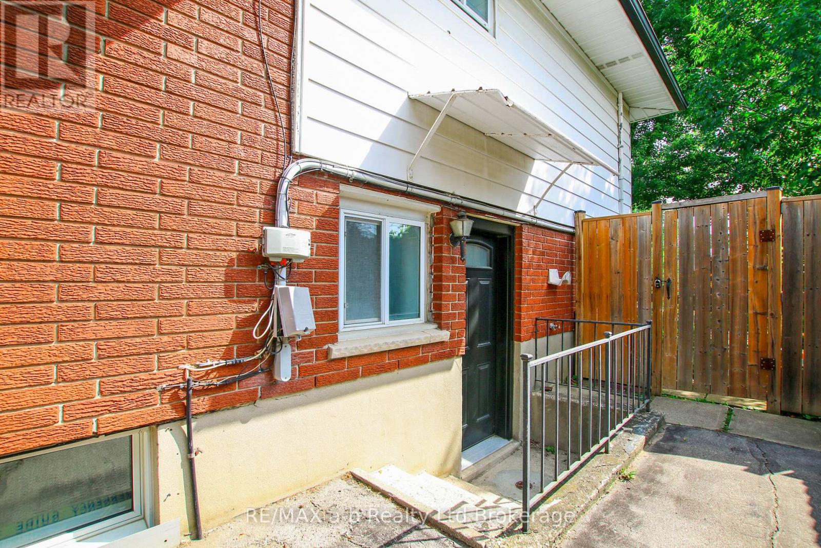 1292 Sorrel Road, London East (East E), Ontario  N5V 2N7 - Photo 8 - X13525572