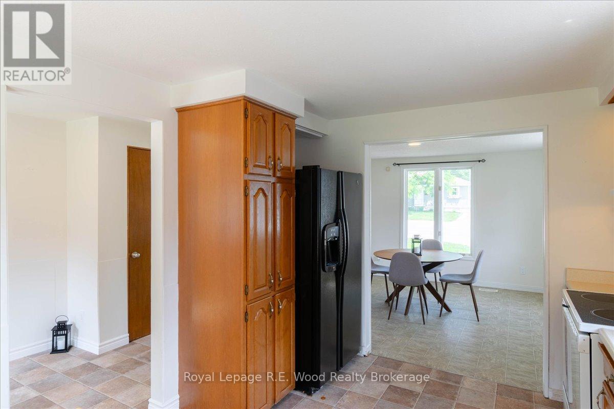 419 Main Street W, Norwich (Springford), Ontario  N0J 1X0 - Photo 11 - X13529792