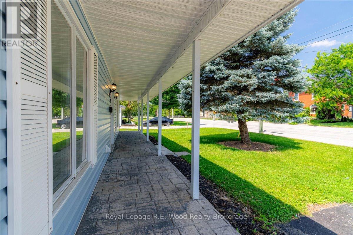 419 Main Street W, Norwich (Springford), Ontario  N0J 1X0 - Photo 2 - X13529792