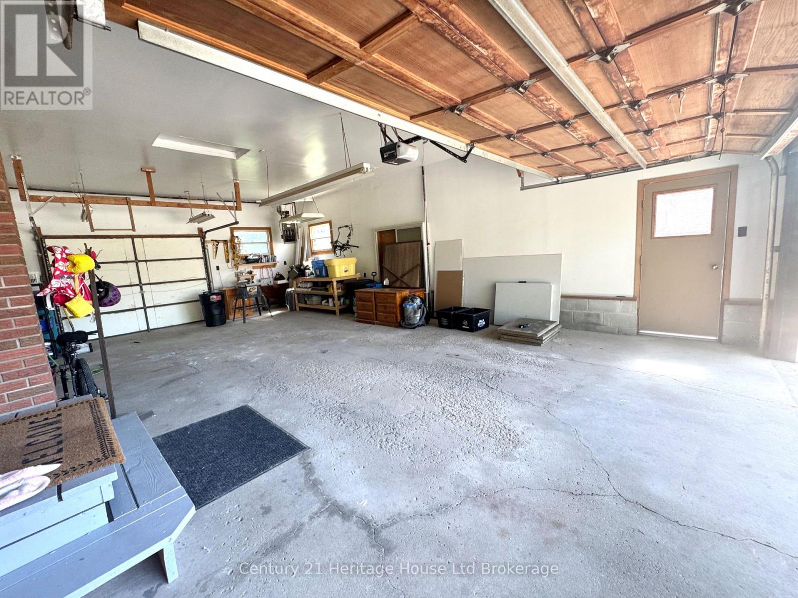 219 Brock Street, Zorra (Thamesford), Ontario  N0M 2M0 - Photo 36 - X13532830