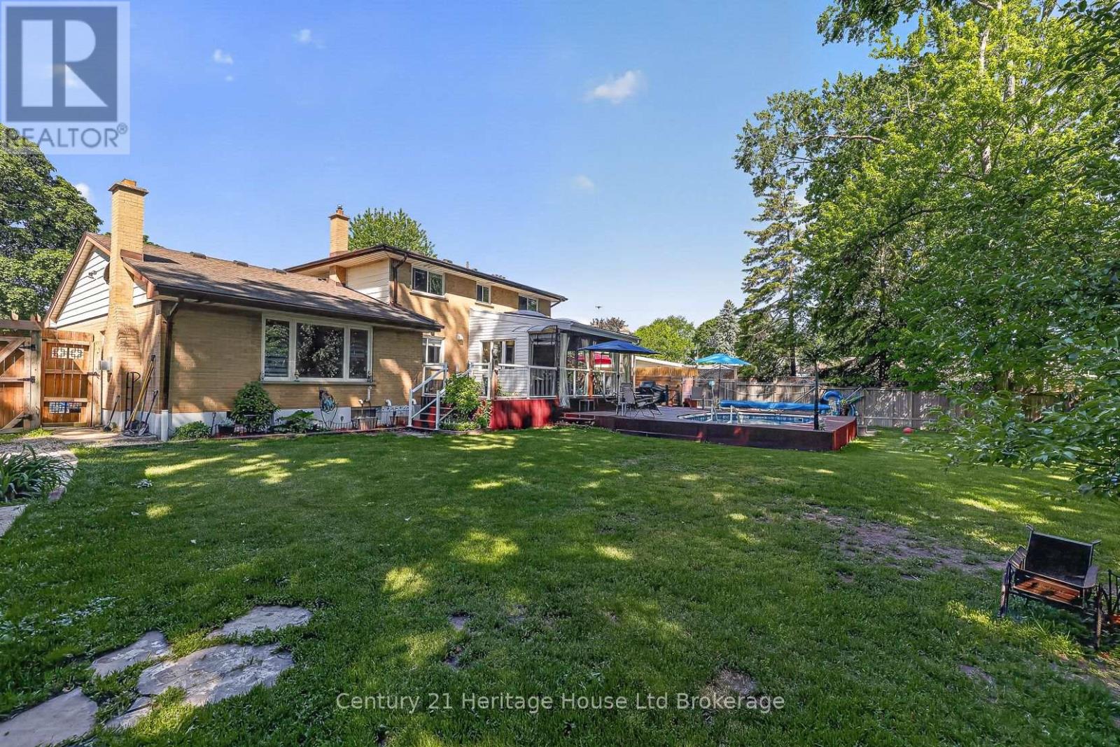 12 Jubilee Place, Woodstock (Woodstock - North), Ontario  N4S 7H2 - Photo 36 - X13532952