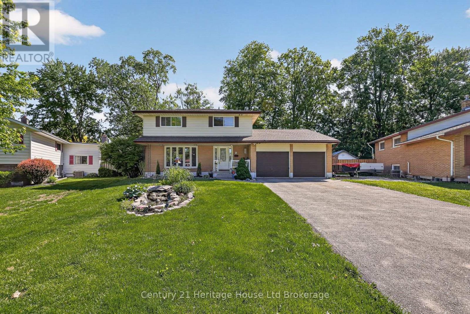12 Jubilee Place, Woodstock (Woodstock - North), Ontario  N4S 7H2 - Photo 6 - X13532952