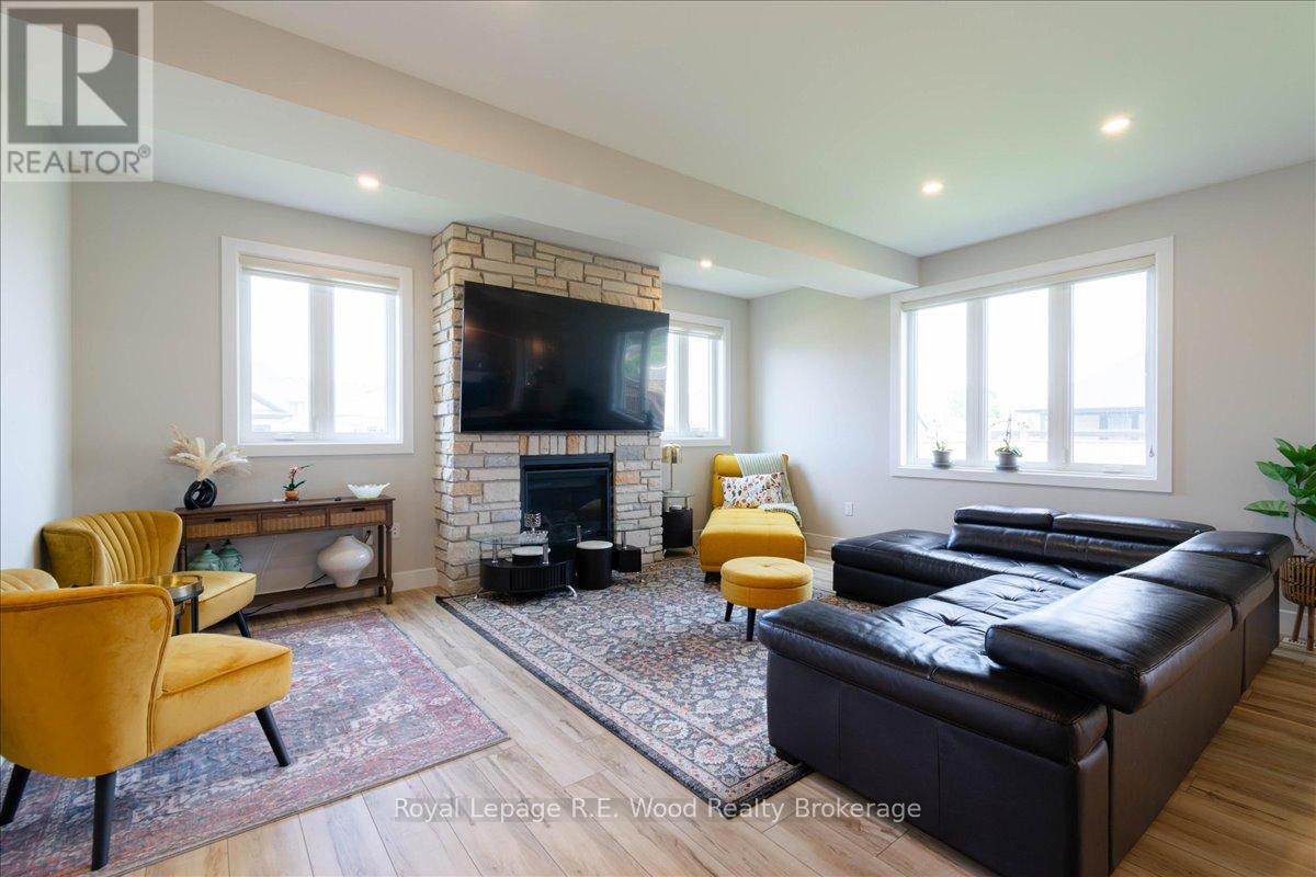 72 Trailview Drive E, Tillsonburg, Ontario  N4G 0K1 - Photo 13 - X13538210