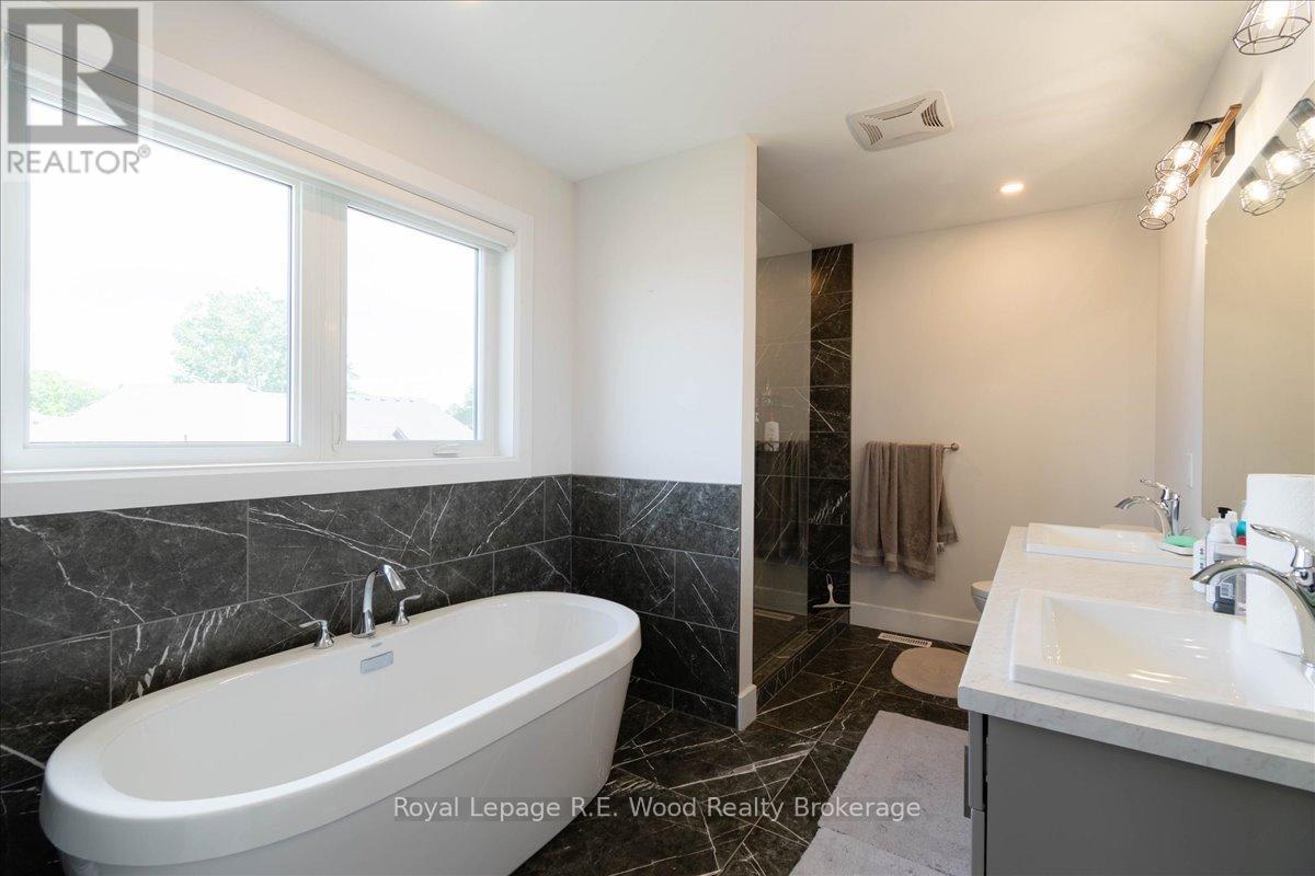 72 Trailview Drive E, Tillsonburg, Ontario  N4G 0K1 - Photo 27 - X13538210