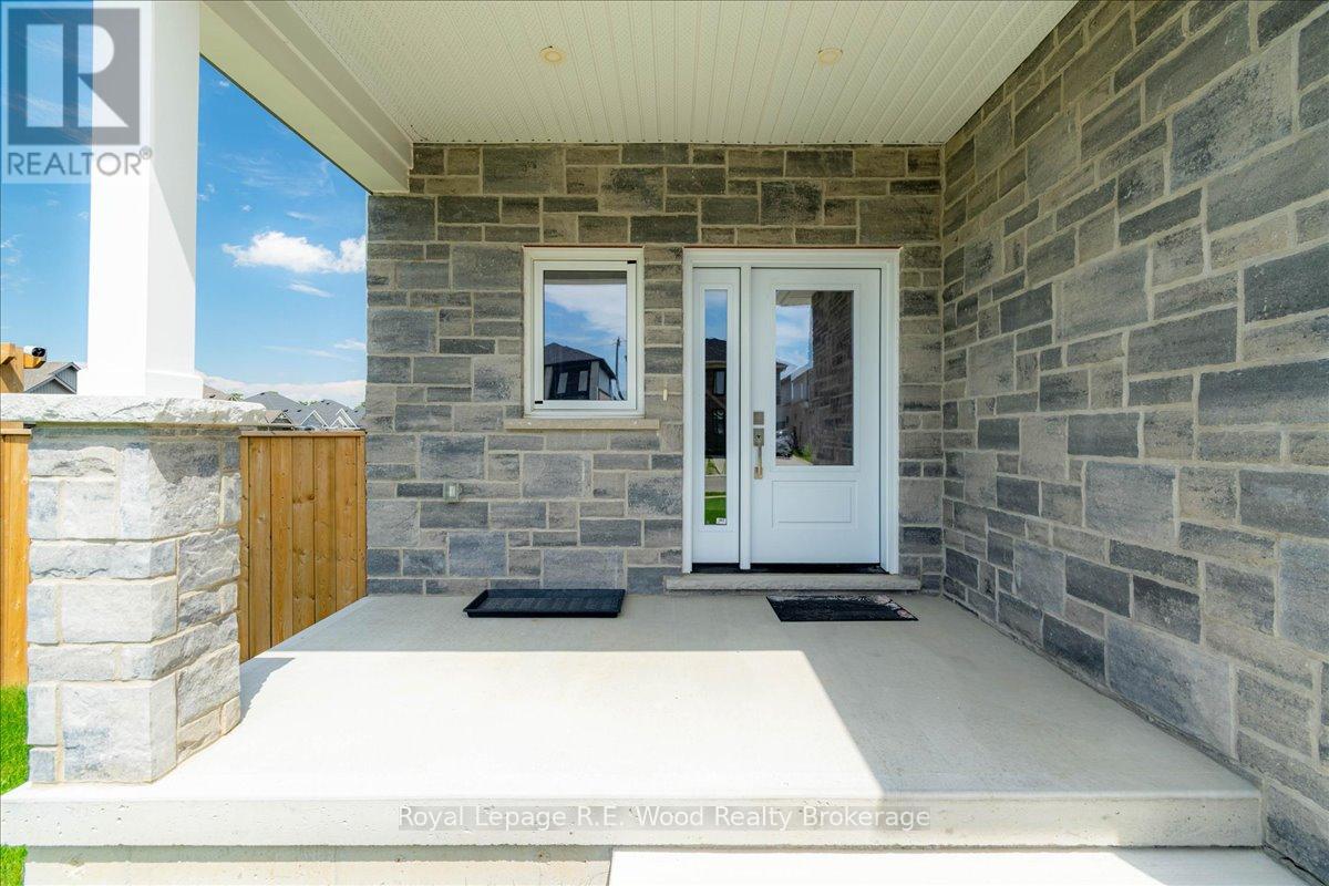 72 Trailview Drive E, Tillsonburg, Ontario  N4G 0K1 - Photo 5 - X13538210