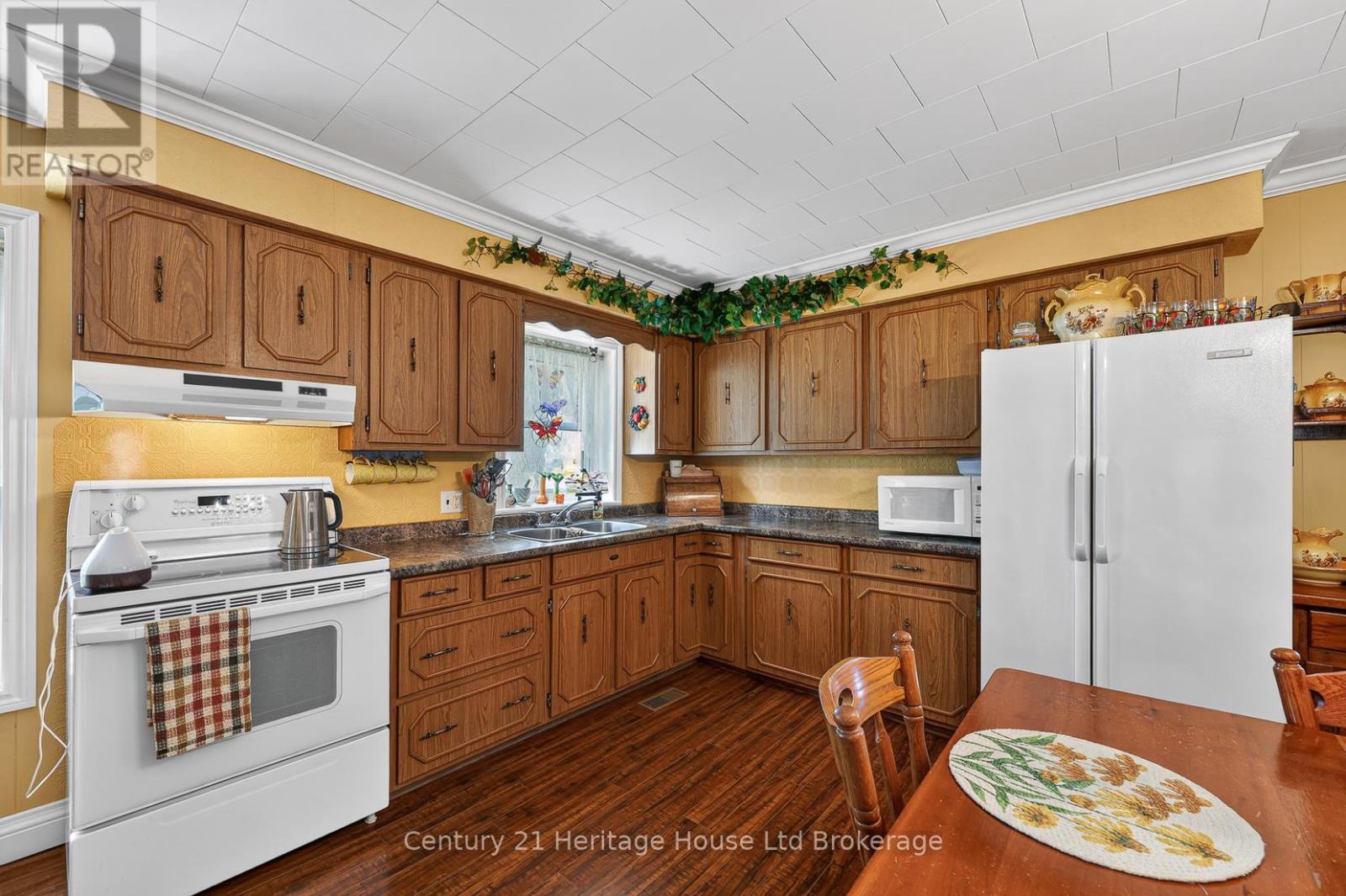 776443 Blandford Road, Blandford-Blenheim (Bright), Ontario  N0J 1M0 - Photo 16 - X13539192