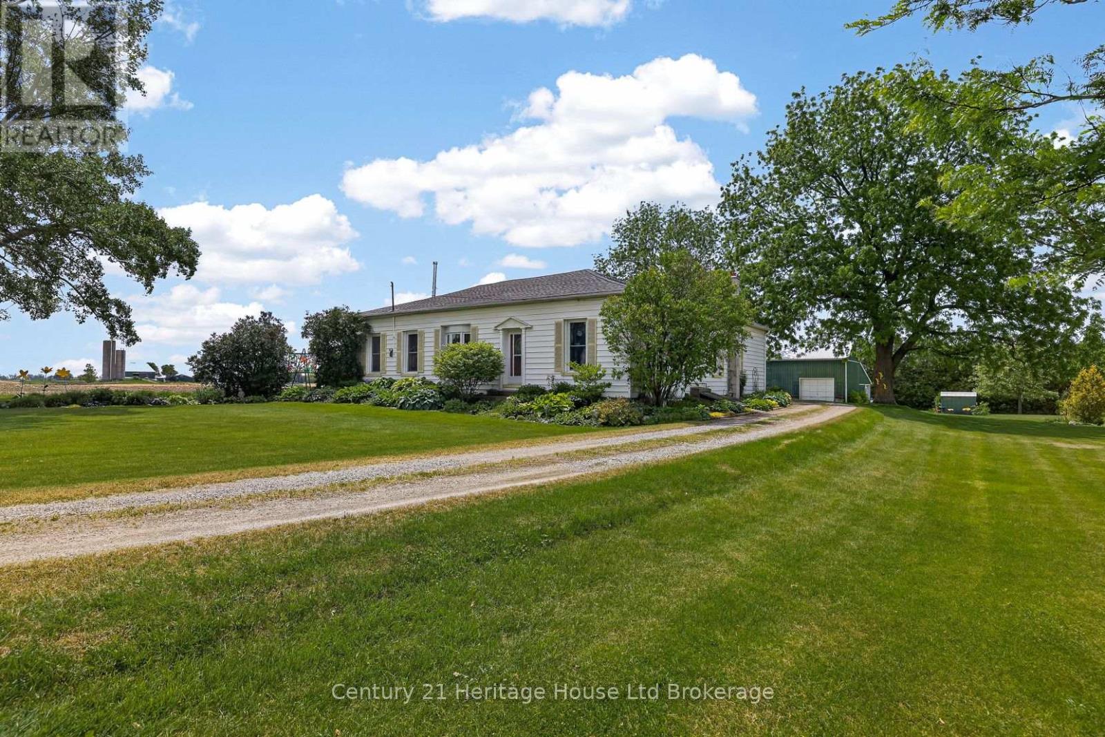 776443 Blandford Road, Blandford-Blenheim (Bright), Ontario  N0J 1M0 - Photo 8 - X13539192