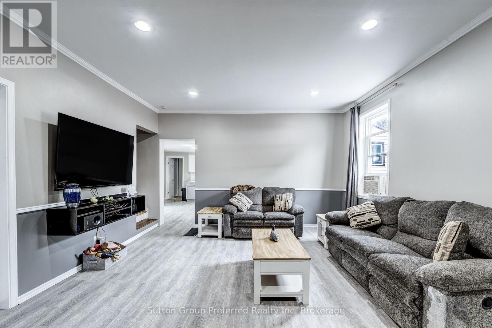 685744 Main Street, Norwich (Eastwood), Ontario  N4S 7V9 - Photo 14 - X13543734