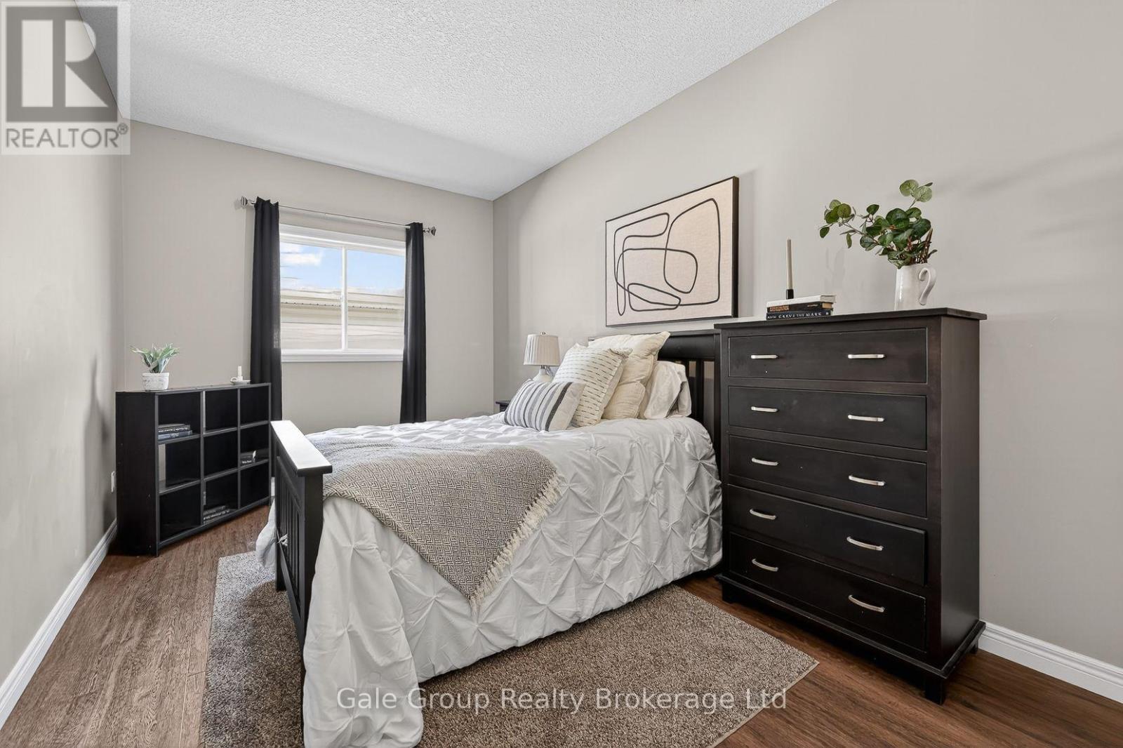 89 Woodvale Drive, Thames Centre (Dorchester), Ontario  N0L 1G3 - Photo 16 - X13545300