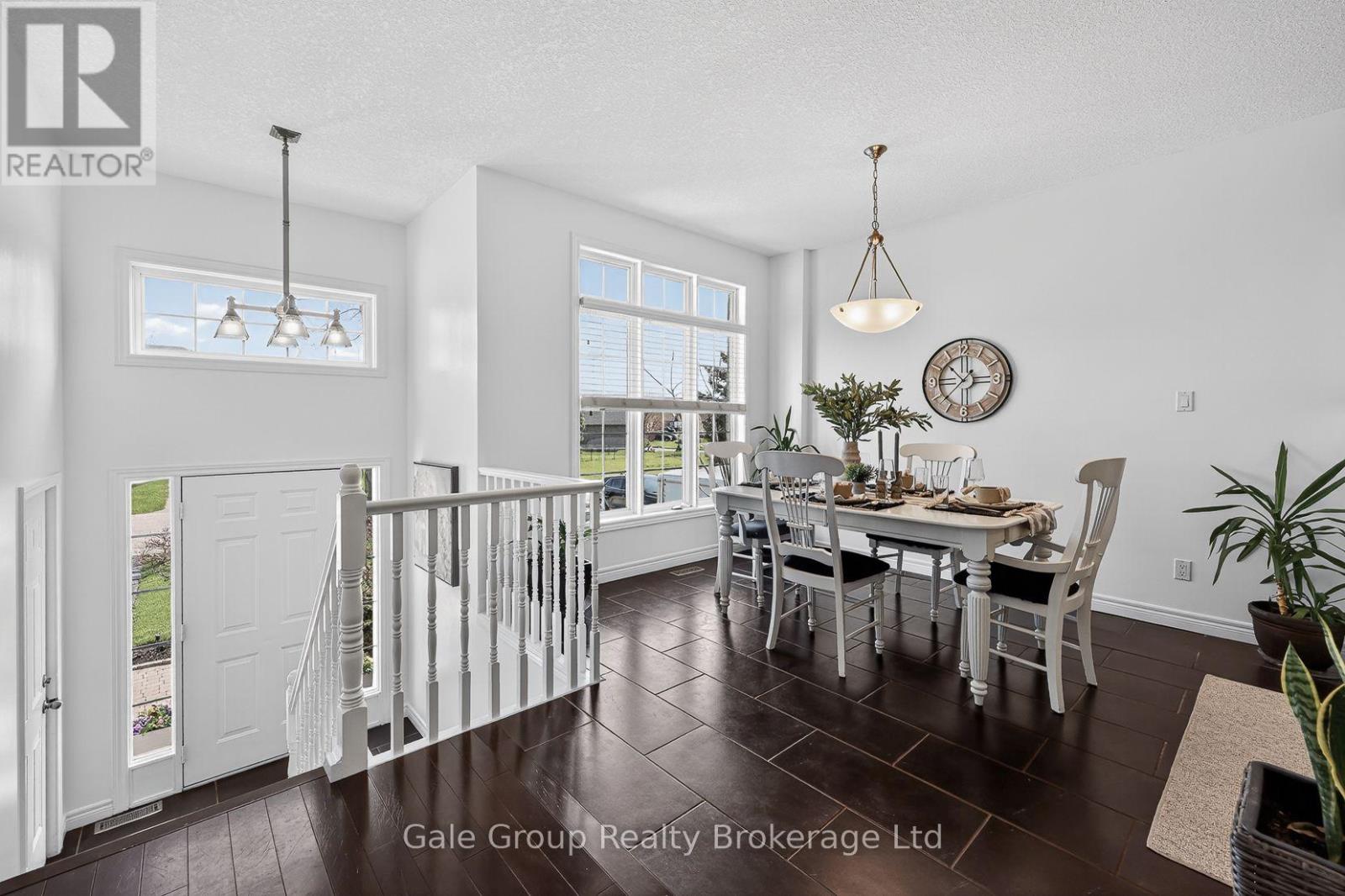 89 Woodvale Drive, Thames Centre (Dorchester), Ontario  N0L 1G3 - Photo 6 - X13545300