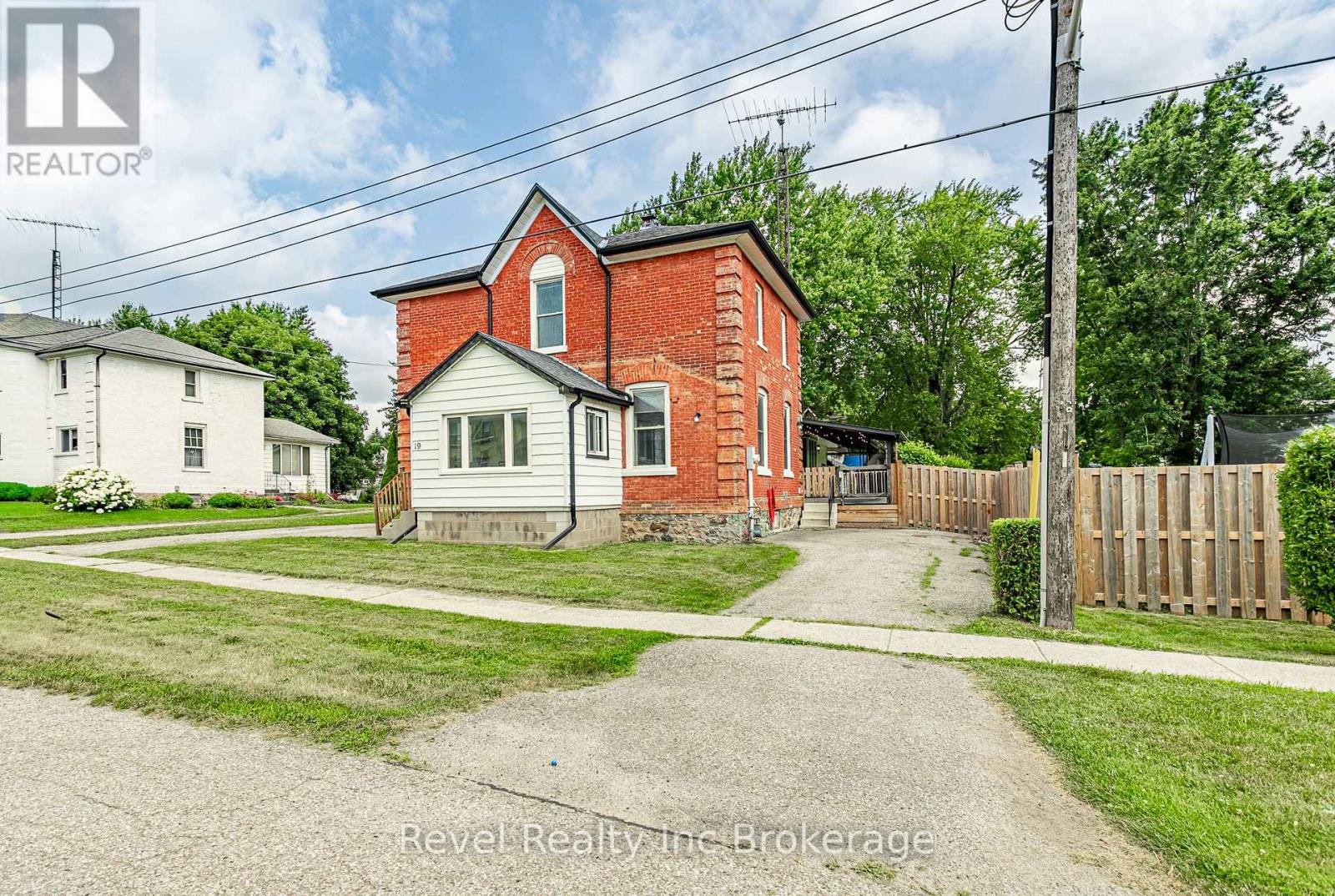 19 Murray Street, Blandford-Blenheim (Bright), Ontario  N0J 1B0 - Photo 2 - X13547416