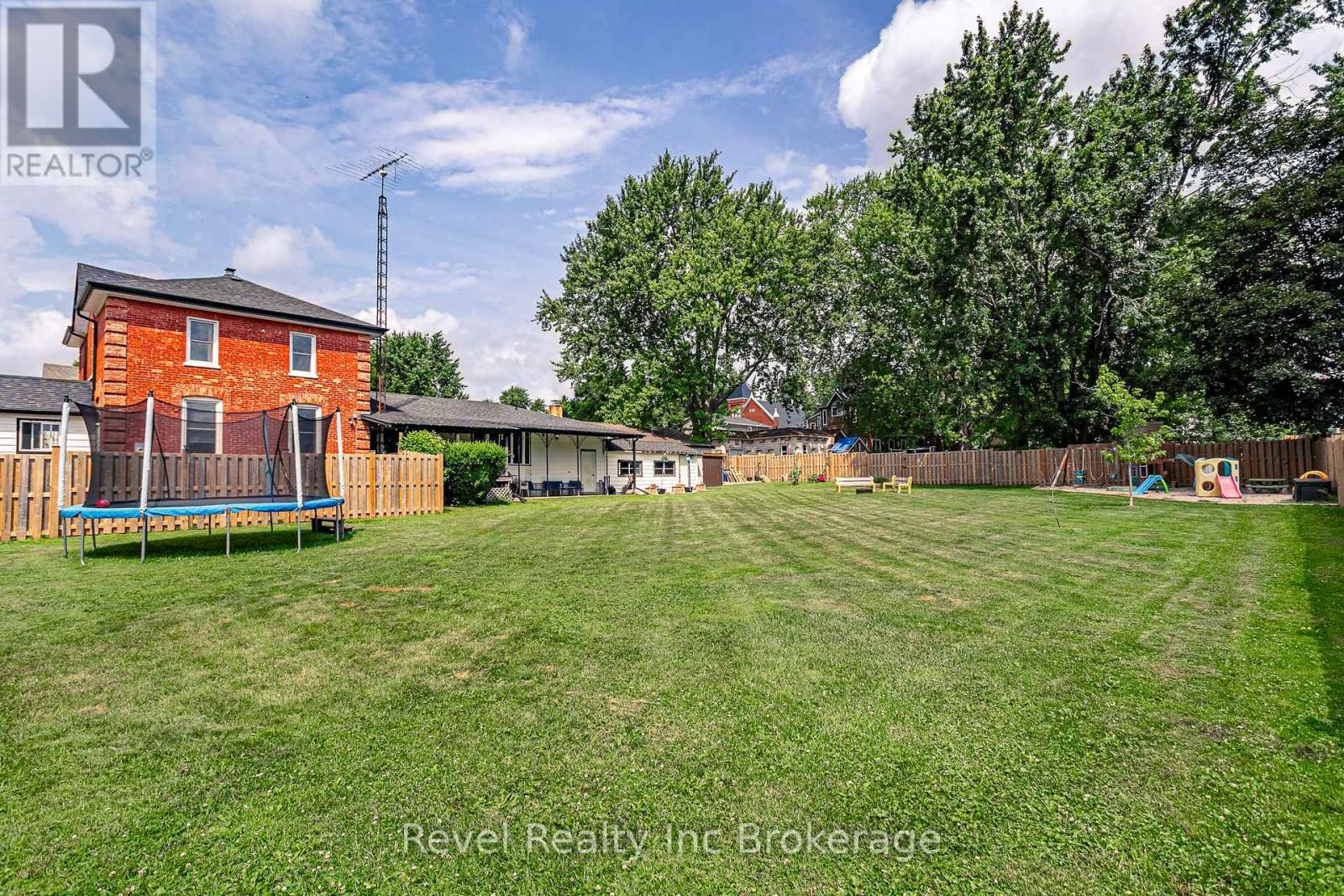 19 Murray Street, Blandford-Blenheim (Bright), Ontario  N0J 1B0 - Photo 35 - X13547416