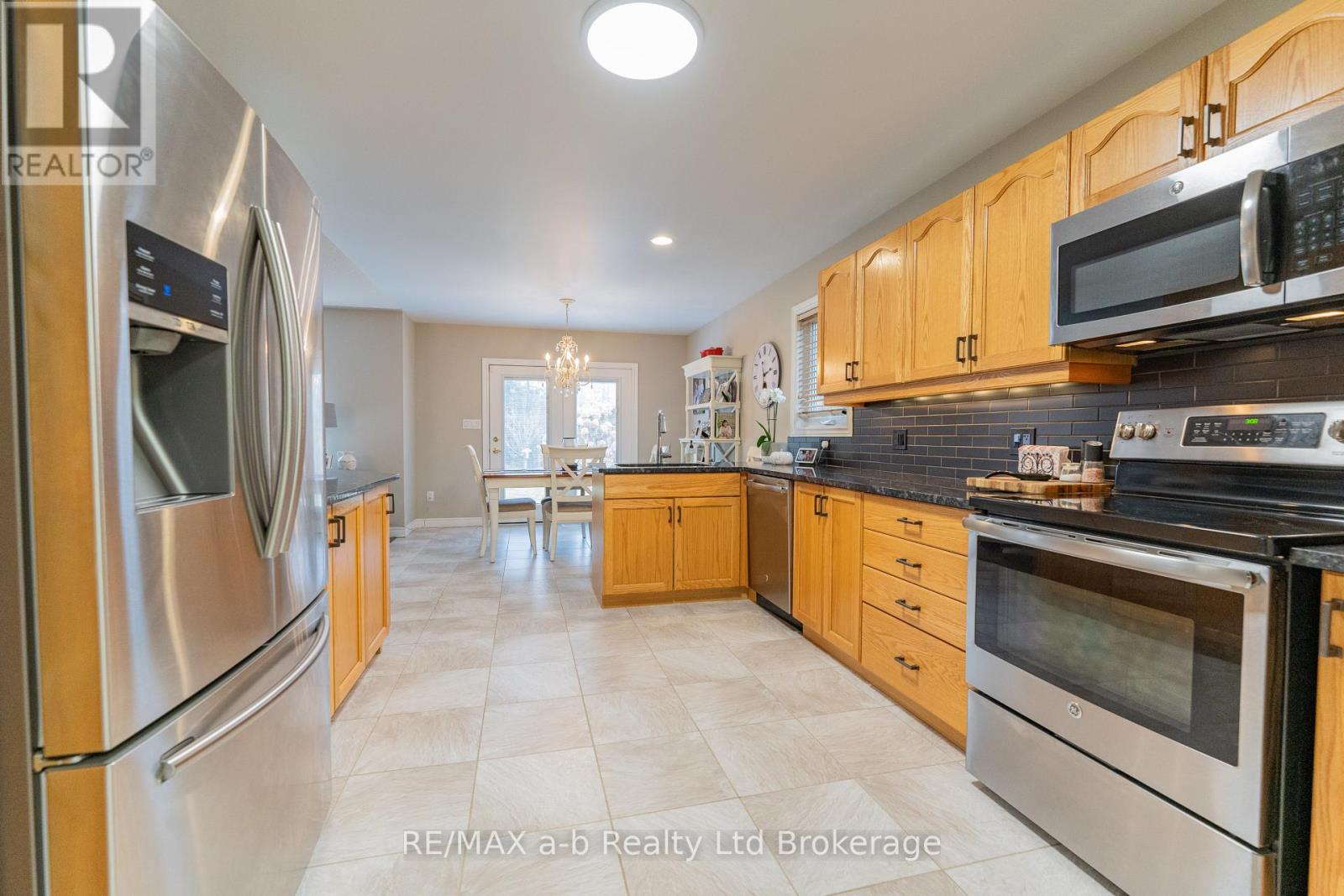 90 Weston Drive, Tillsonburg, Ontario  N4G 5W9 - Photo 14 - X13549320