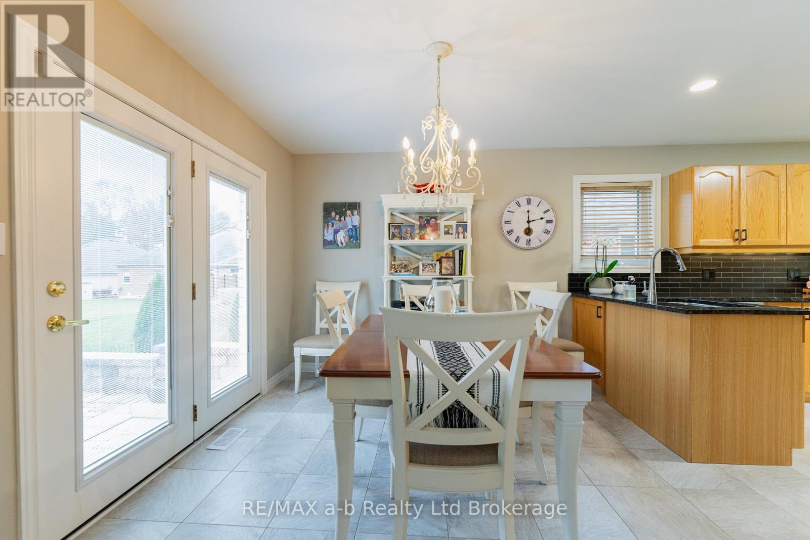 90 Weston Drive, Tillsonburg, Ontario  N4G 5W9 - Photo 15 - X13549320