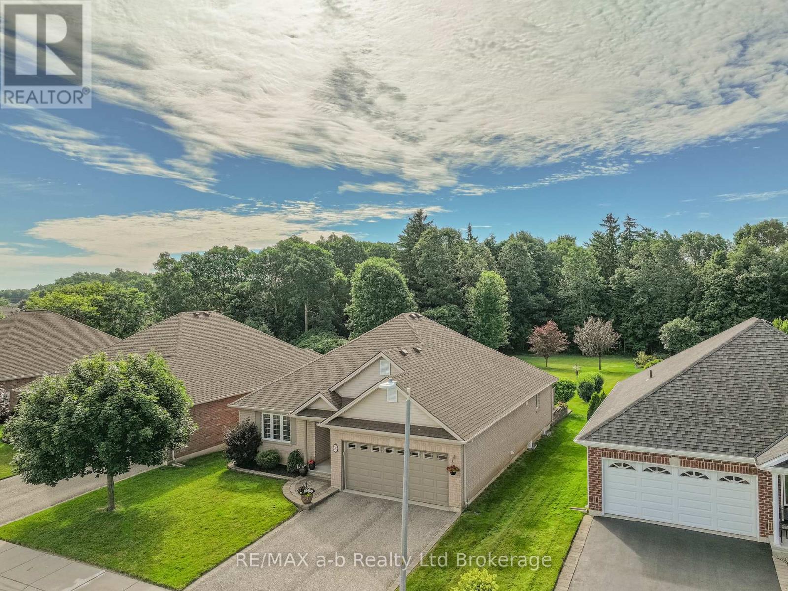 90 Weston Drive, Tillsonburg, Ontario  N4G 5W9 - Photo 44 - X13549320