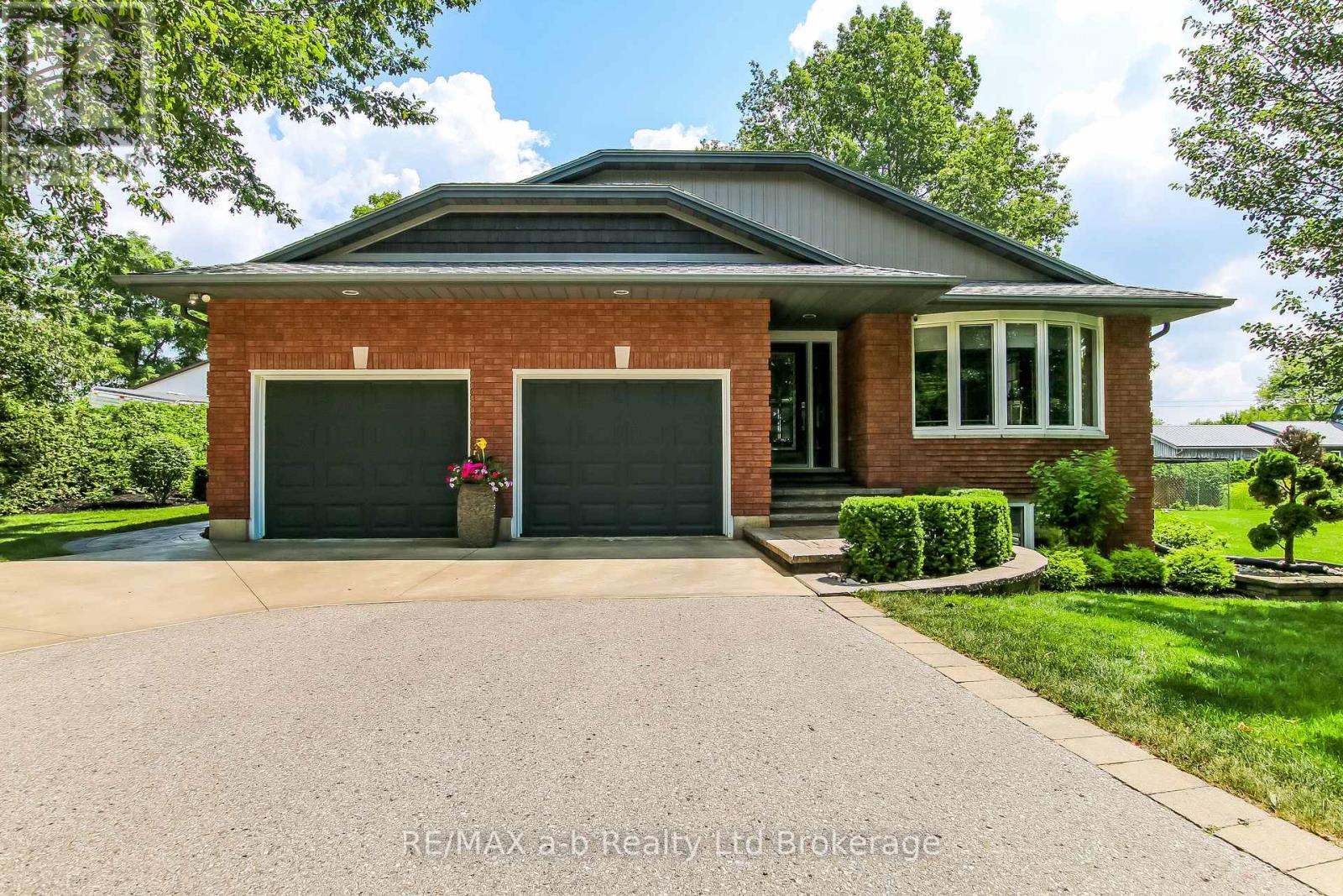 325840 Norwich Road, Norwich (Norwich Town), Ontario  N0J 1P0 - Photo 3 - X13549354