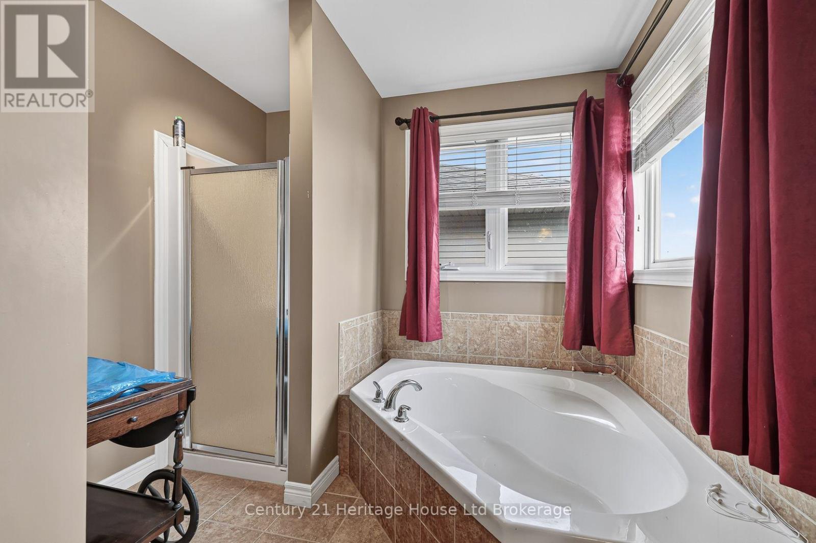 644 Hummingbird Crescent, Woodstock (Woodstock - North), Ontario  N4T 0B3 - Photo 26 - X13549444