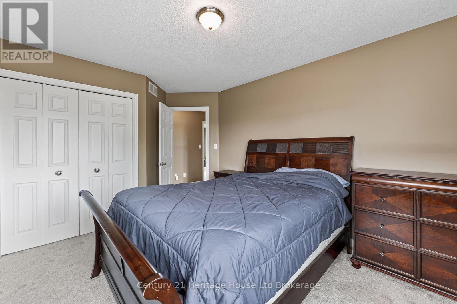 644 Hummingbird Crescent, Woodstock (Woodstock - North), Ontario  N4T 0B3 - Photo 28 - X13549444