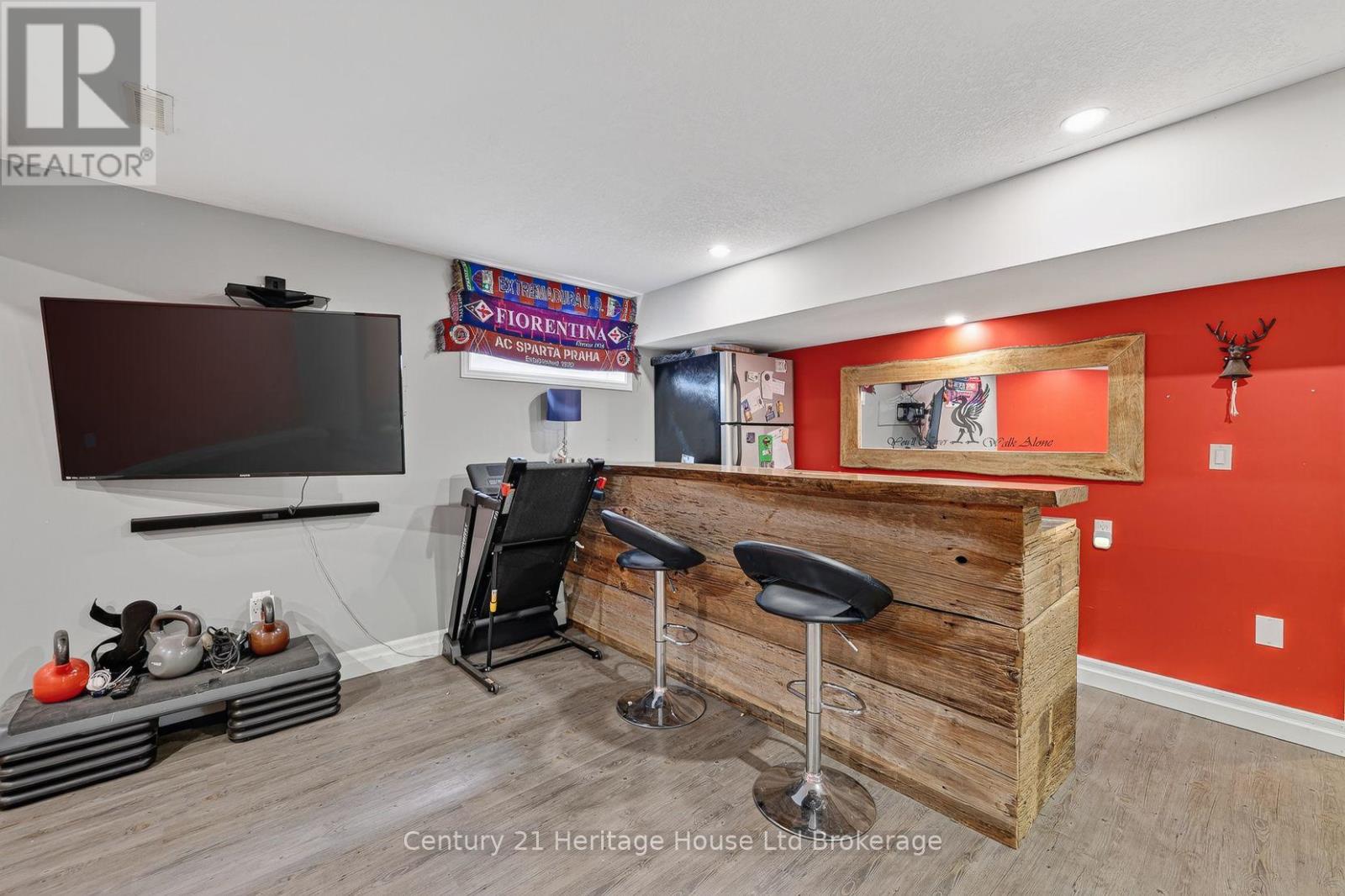 644 Hummingbird Crescent, Woodstock (Woodstock - North), Ontario  N4T 0B3 - Photo 4 - X13549444
