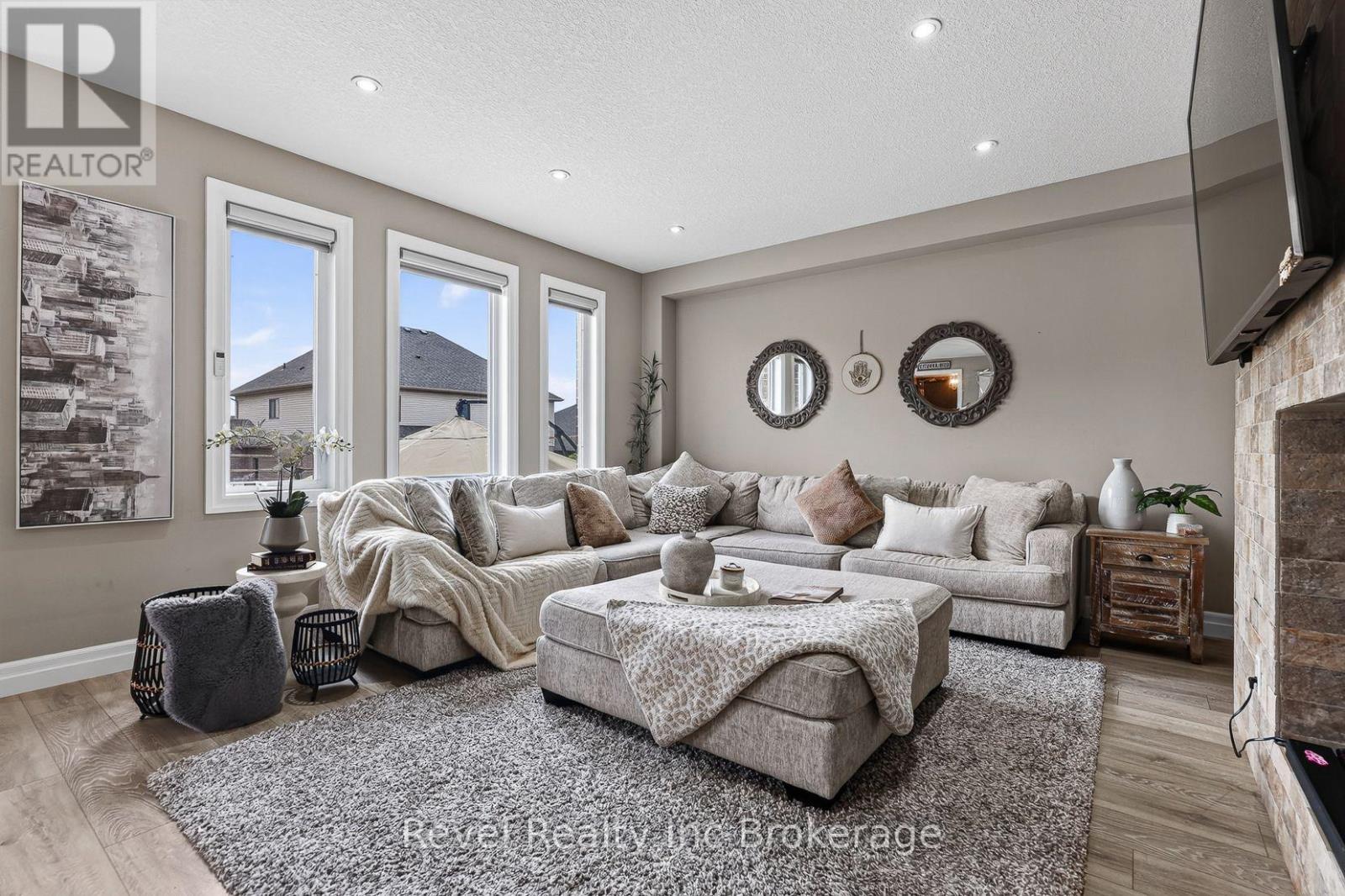 805 Halifax Road, Woodstock (Woodstock - North), Ontario  N4T 0C6 - Photo 12 - X13550226