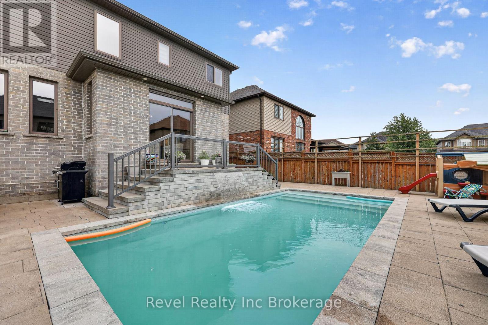 805 Halifax Road, Woodstock (Woodstock - North), Ontario  N4T 0C6 - Photo 41 - X13550226