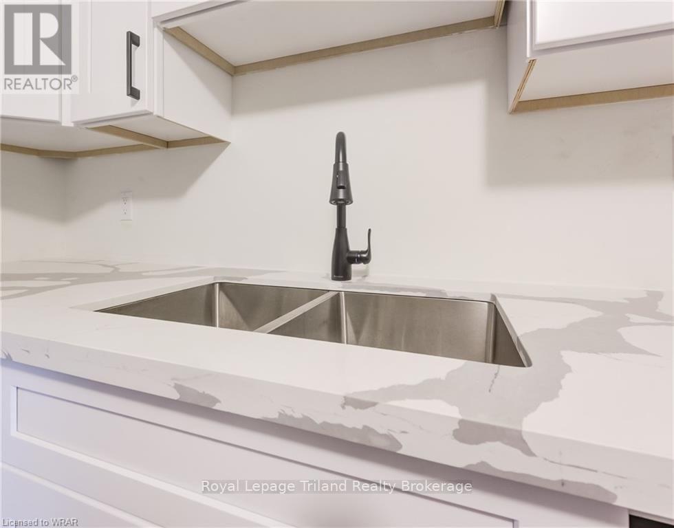 503 - 266 Overlea Drive, Kitchener, Ontario  N2M 5N3 - Photo 7 - X13550562