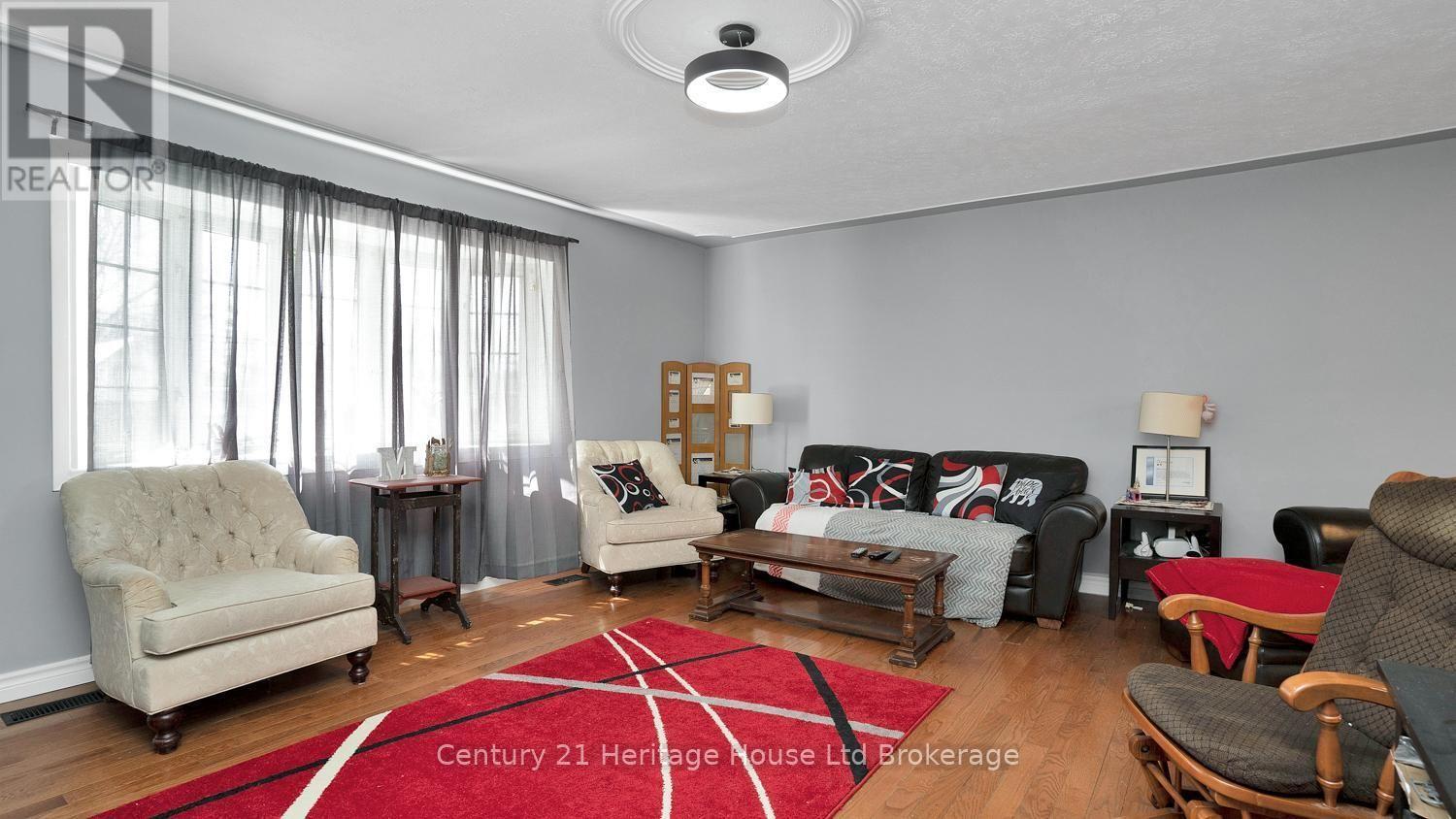 117 Wonham Street S, Ingersoll (Ingersoll - South), Ontario  N5C 2Y9 - Photo 6 - X13552084