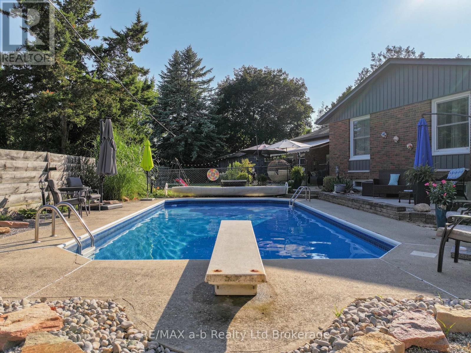 6 Camdon Court, Tillsonburg, Ontario  N4G 4B3 - Photo 38 - X13552480