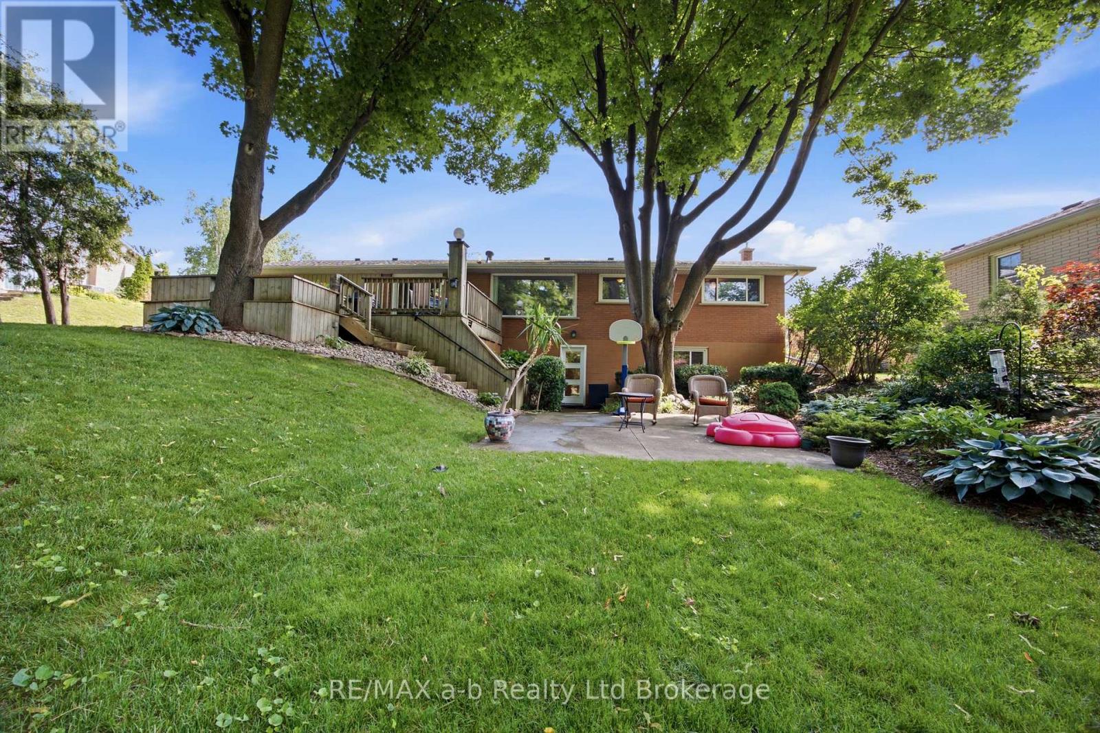 88 Hillside Avenue, Norfolk (Delhi), Ontario  N4B 1Y3 - Photo 10 - X13554758