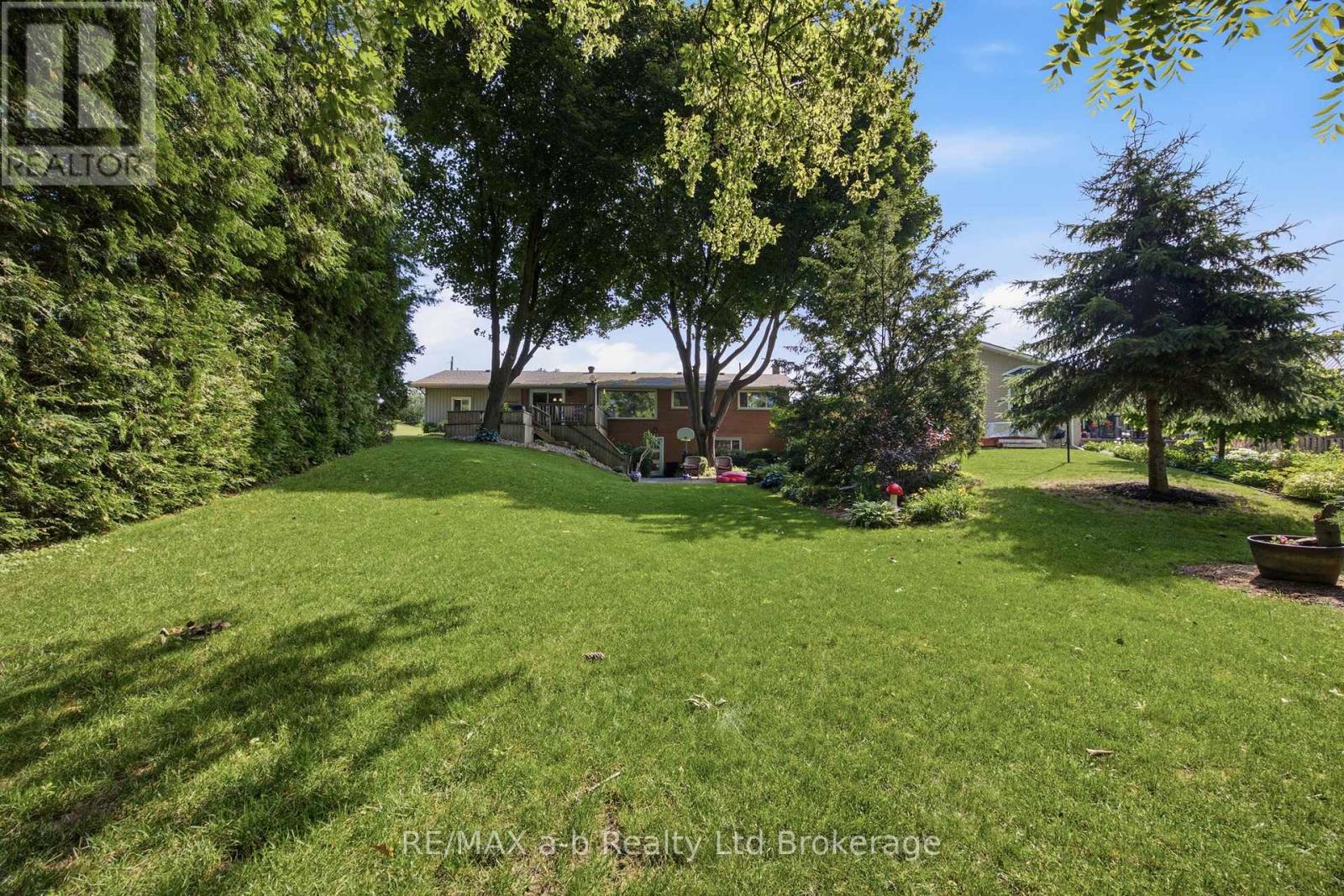 88 Hillside Avenue, Norfolk (Delhi), Ontario  N4B 1Y3 - Photo 17 - X13554758