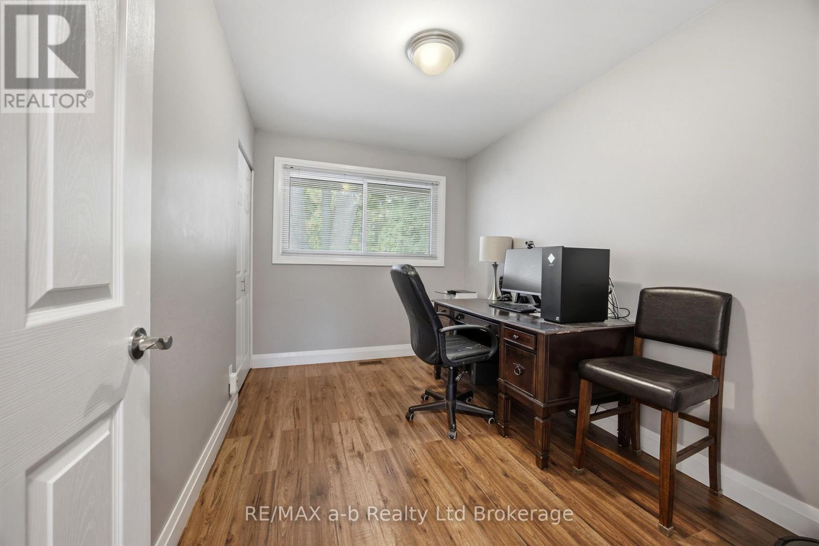 88 Hillside Avenue, Norfolk (Delhi), Ontario  N4B 1Y3 - Photo 25 - X13554758