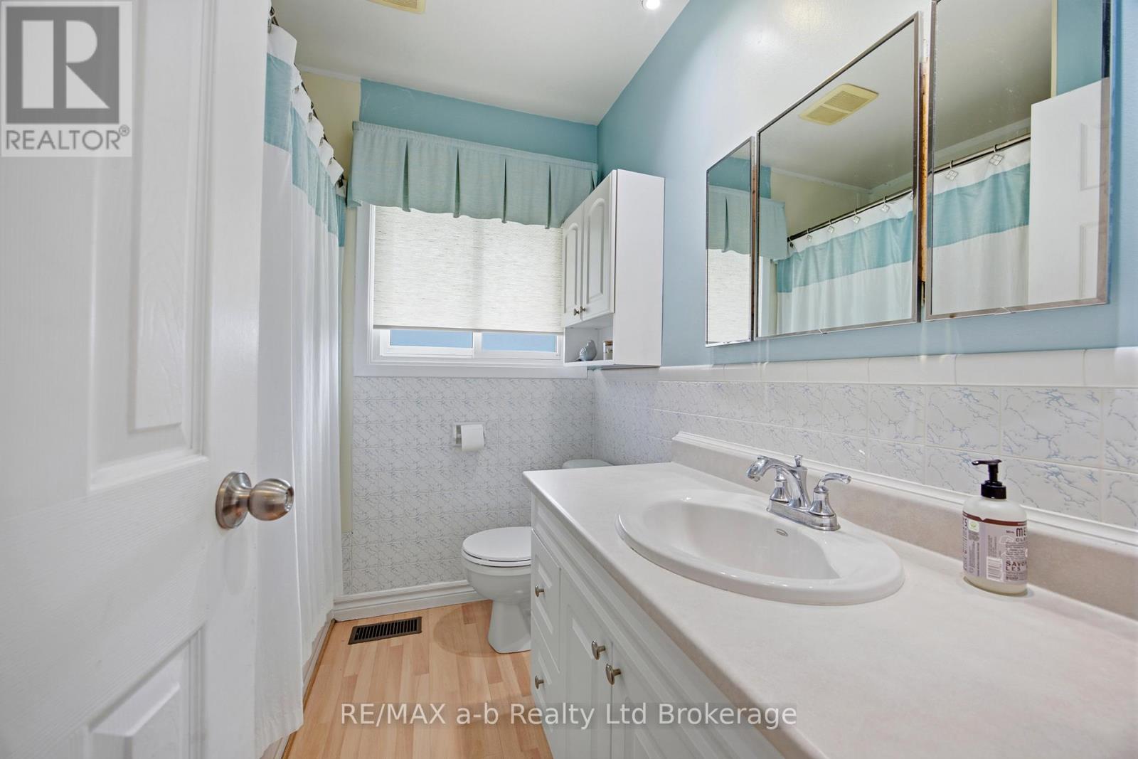 88 Hillside Avenue, Norfolk (Delhi), Ontario  N4B 1Y3 - Photo 26 - X13554758