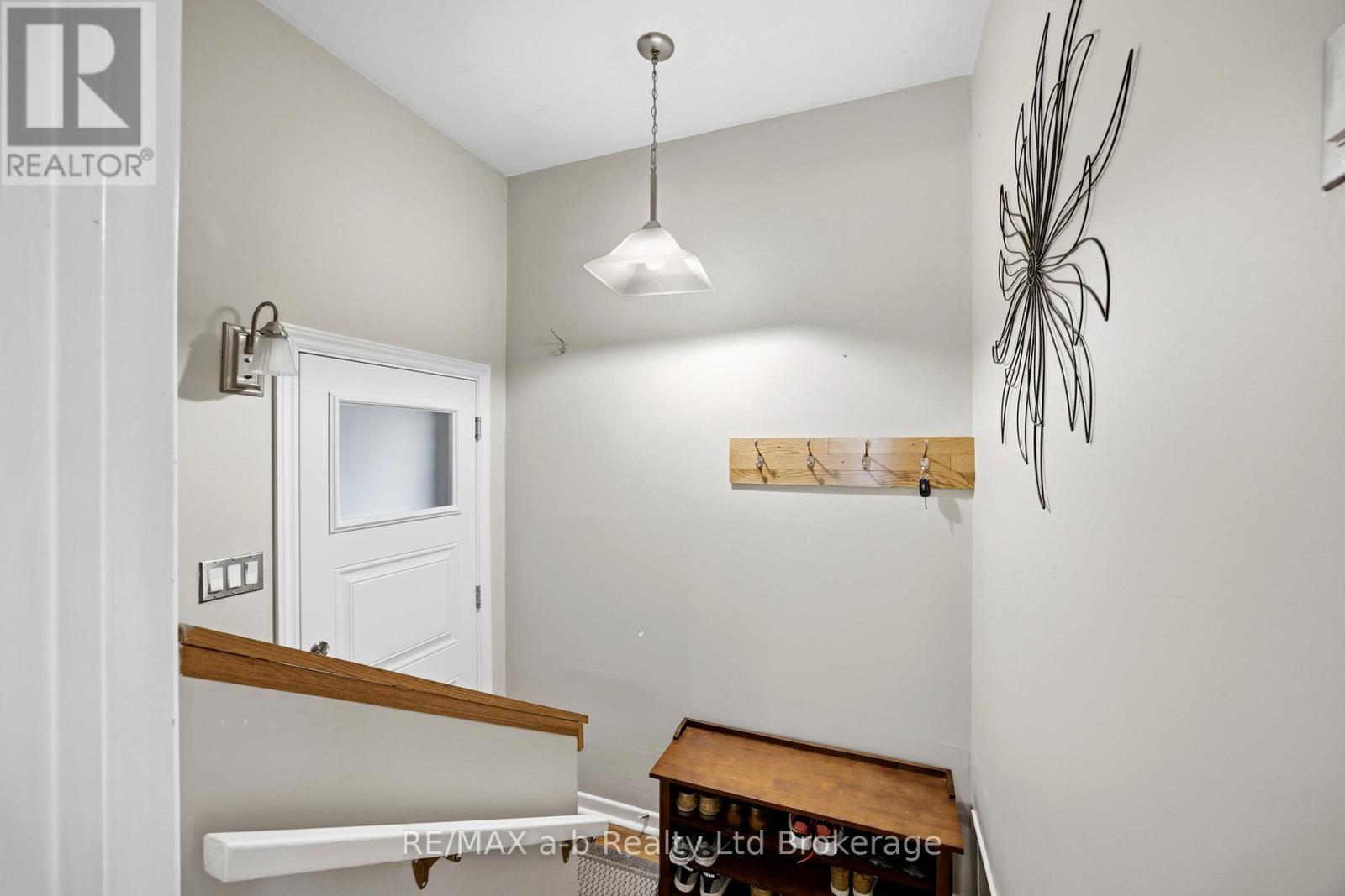 88 Hillside Avenue, Norfolk (Delhi), Ontario  N4B 1Y3 - Photo 28 - X13554758