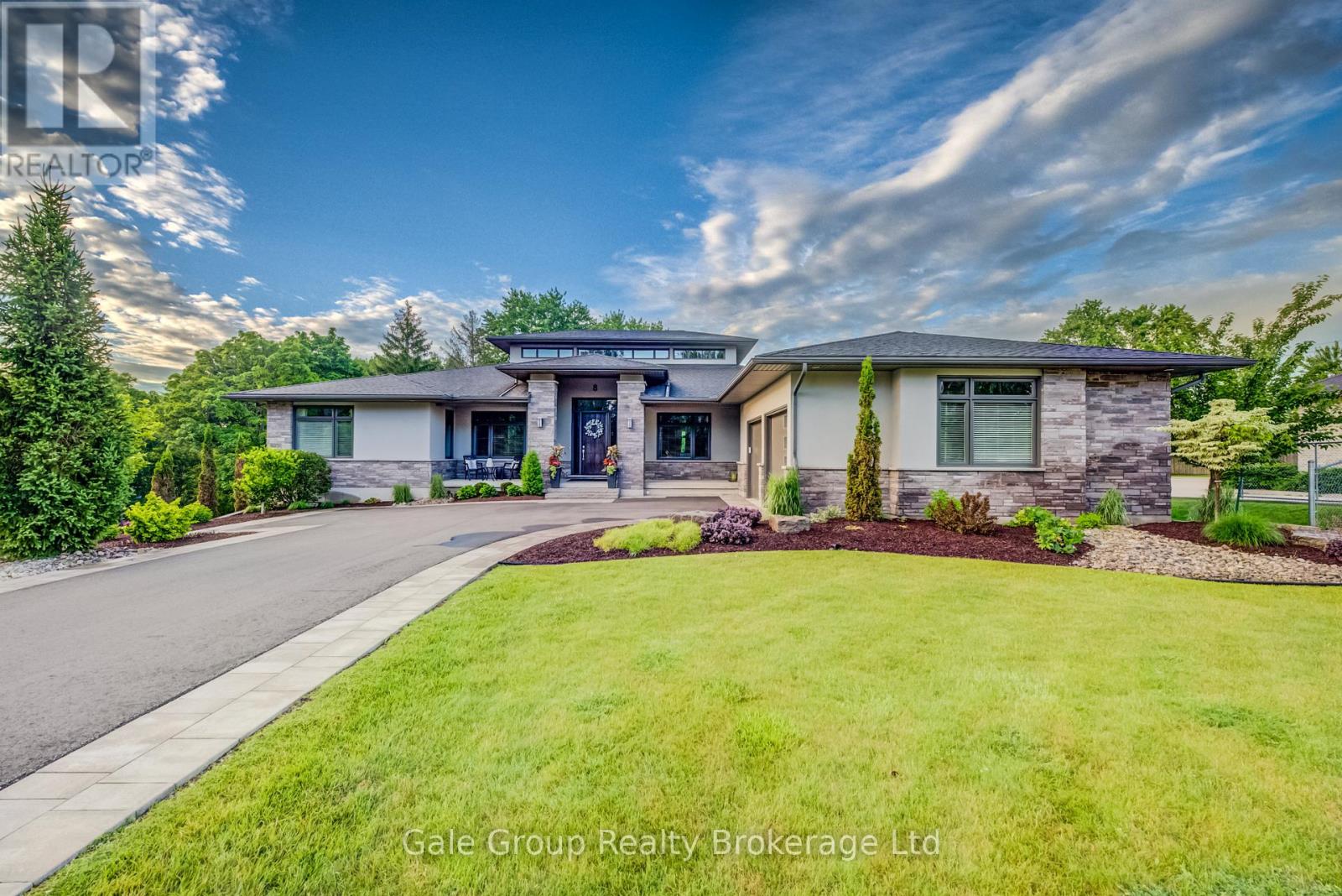8 Pittock Park Road, Woodstock (Woodstock - North), Ontario  N4S 7W1 - Photo 2 - X13555004