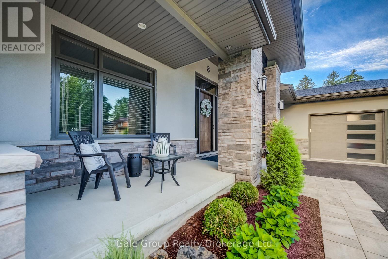 8 Pittock Park Road, Woodstock (Woodstock - North), Ontario  N4S 7W1 - Photo 3 - X13555004