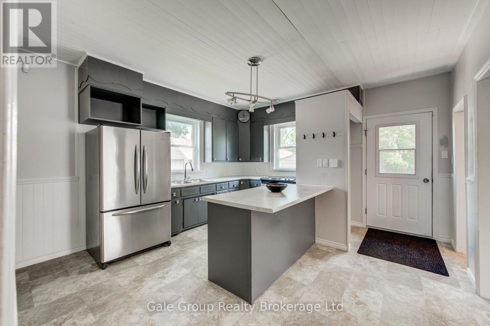 80 William Street, Ingersoll (Ingersoll - North), Ontario  N5C 1M5 - Photo 2 - X13555566