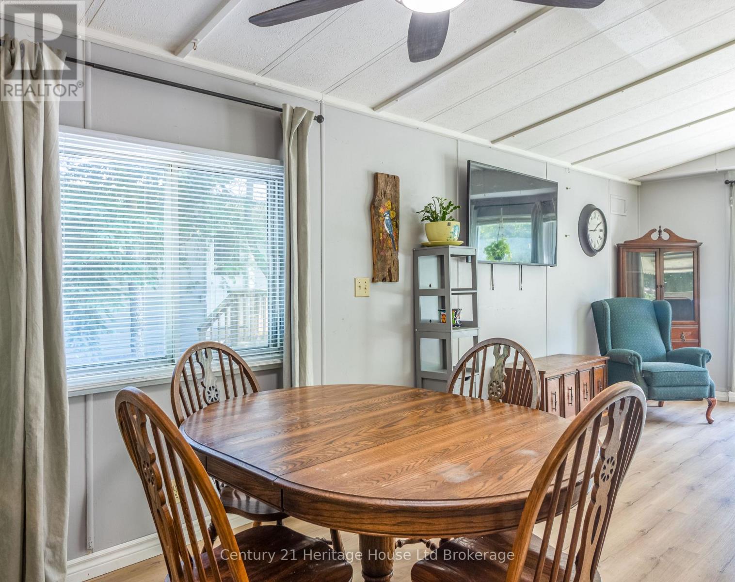 4 Centre Rd - 596101 Oxford 59 Road, East Zorra-Tavistock (Hidden Valley), Ontario  N4S 7W1 - Photo 7 - X13558186