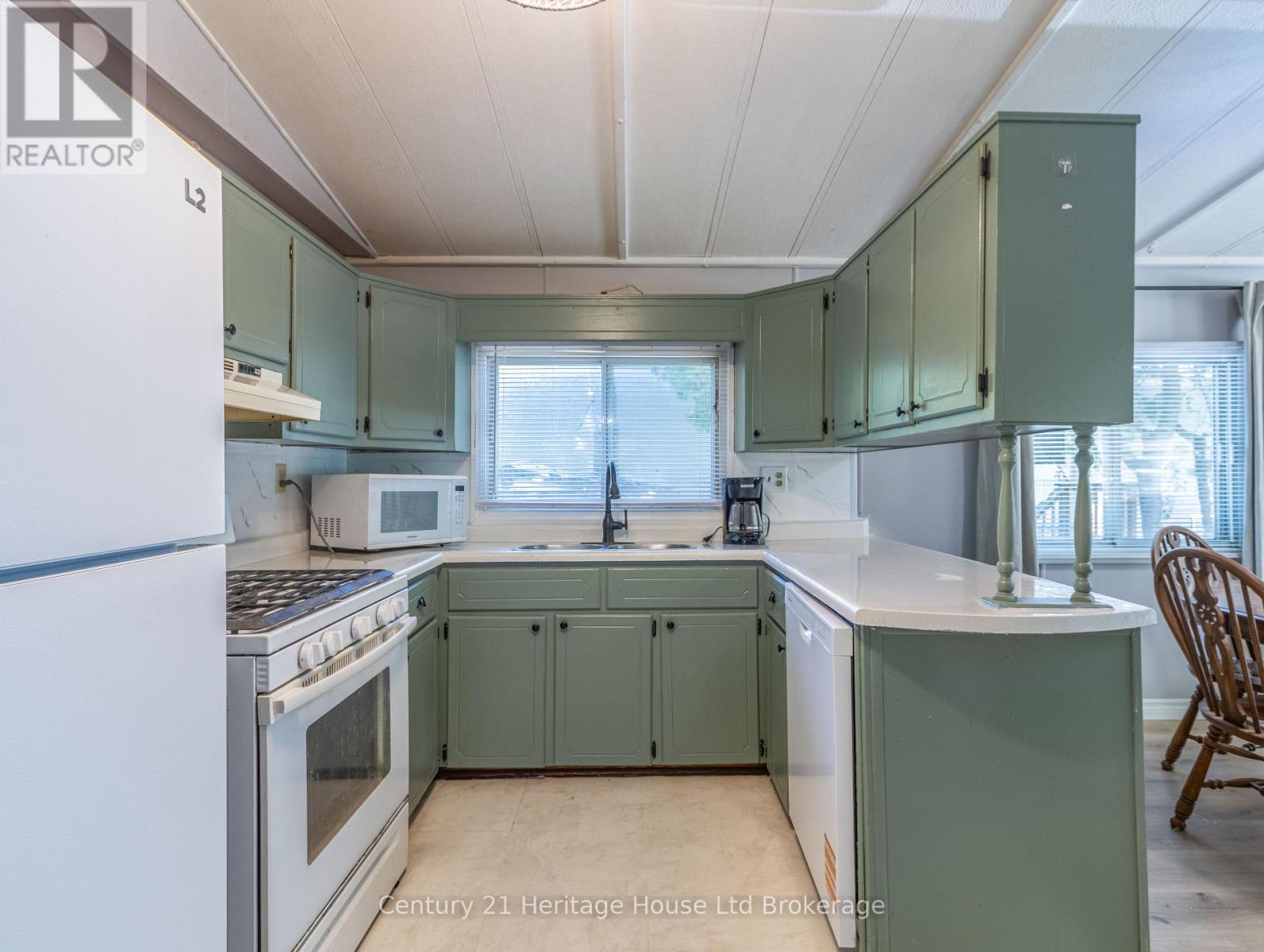 4 Centre Rd - 596101 Oxford 59 Road, East Zorra-Tavistock (Hidden Valley), Ontario  N4S 7W1 - Photo 9 - X13558186