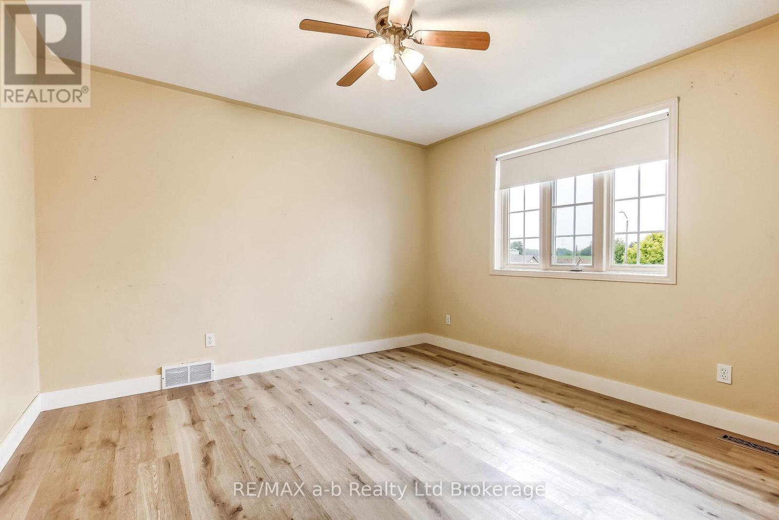 39 Primrose Drive, Tillsonburg, Ontario  N4G 5S7 - Photo 18 - X13544212
