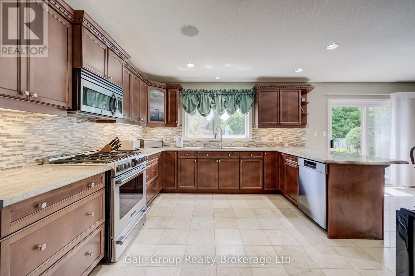 472 Lakeview Drive, Woodstock (Woodstock - North), Ontario  N4T 1V3 - Photo 15 - X13559808
