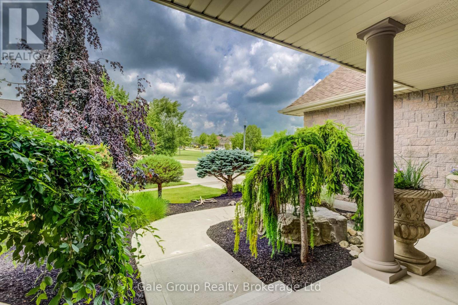 472 Lakeview Drive, Woodstock (Woodstock - North), Ontario  N4T 1V3 - Photo 3 - X13559808