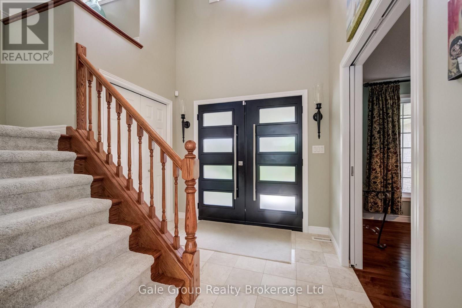 472 Lakeview Drive, Woodstock (Woodstock - North), Ontario  N4T 1V3 - Photo 5 - X13559808