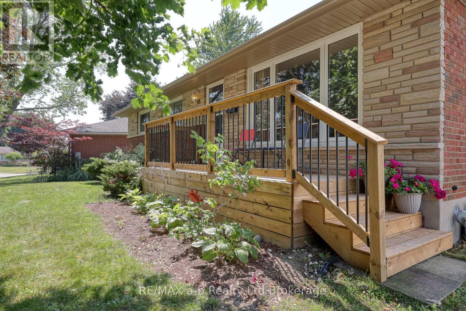 18 Chisholm Drive, Ingersoll (Ingersoll - South), Ontario  N5C 2C4 - Photo 18 - X13560634