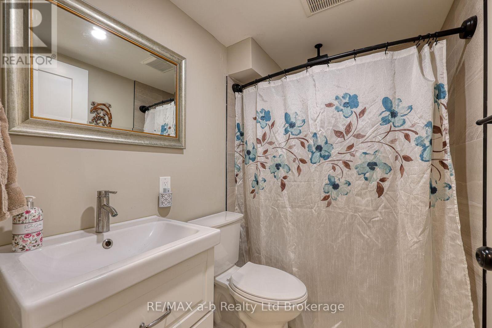 18 Chisholm Drive, Ingersoll (Ingersoll - South), Ontario  N5C 2C4 - Photo 37 - X13560634