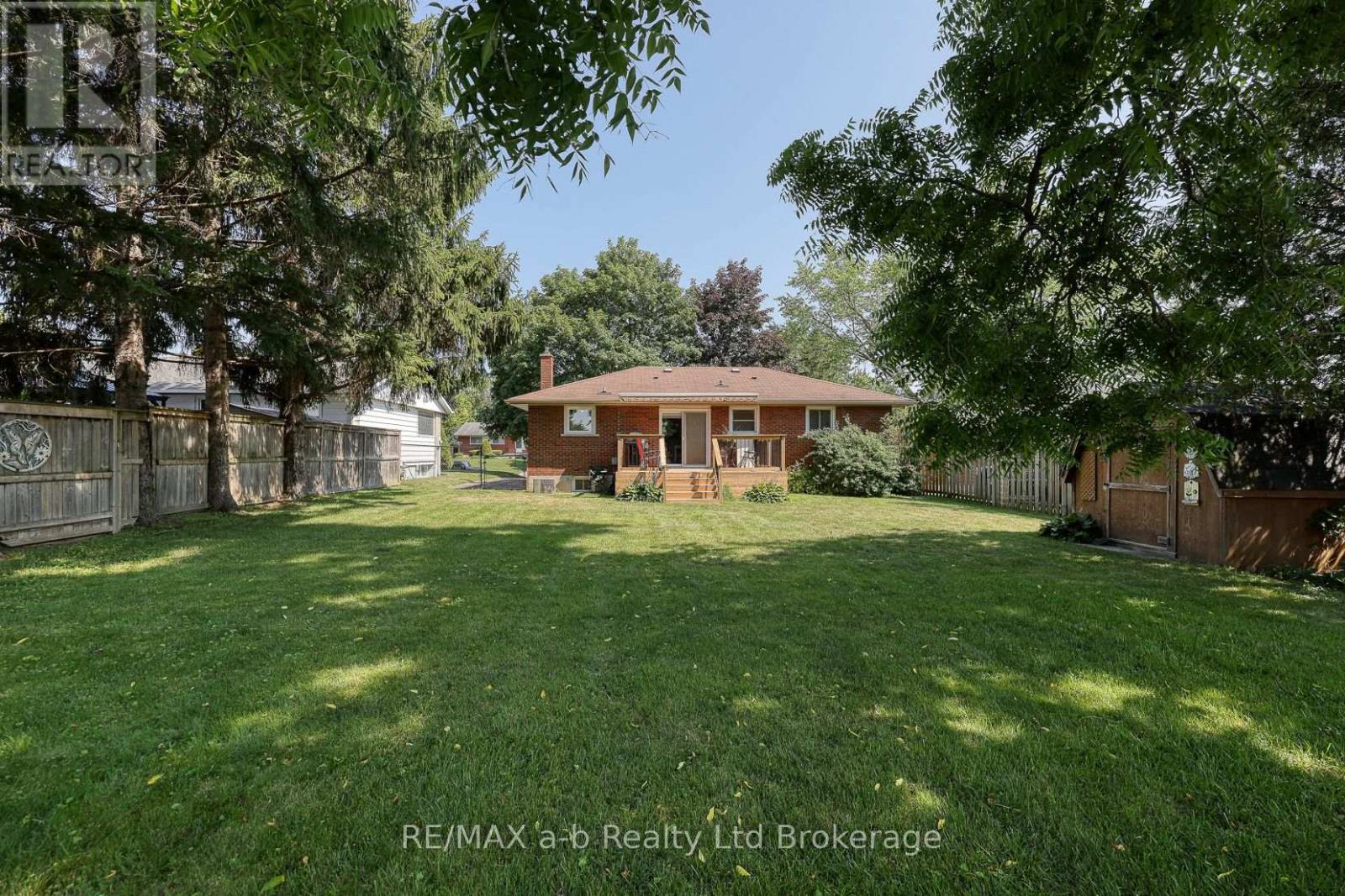 18 Chisholm Drive, Ingersoll (Ingersoll - South), Ontario  N5C 2C4 - Photo 7 - X13560634