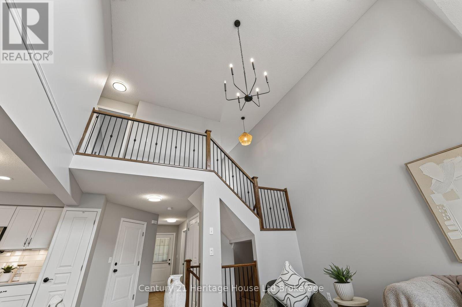 734 Frontenac Crescent, Woodstock (Woodstock - South), Ontario  N4V 0B1 - Photo 20 - X13560930