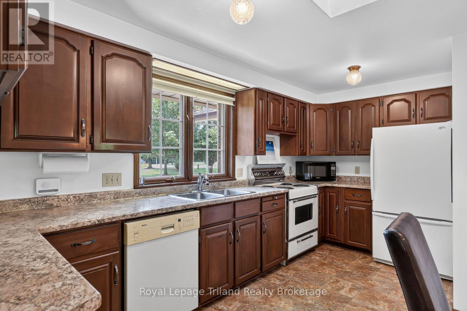 5488 Cobble Hills Road, Zorra, Ontario  N0M 2M0 - Photo 16 - X13560970