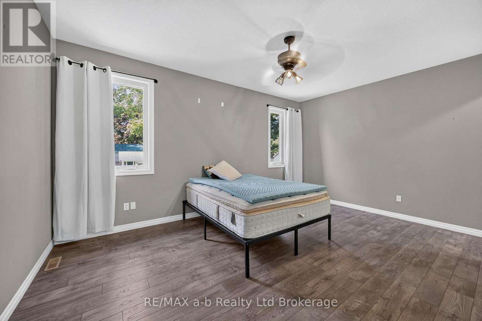241 Wilson Avenue, Tillsonburg, Ontario  N4G 0H4 - Photo 18 - X13564854