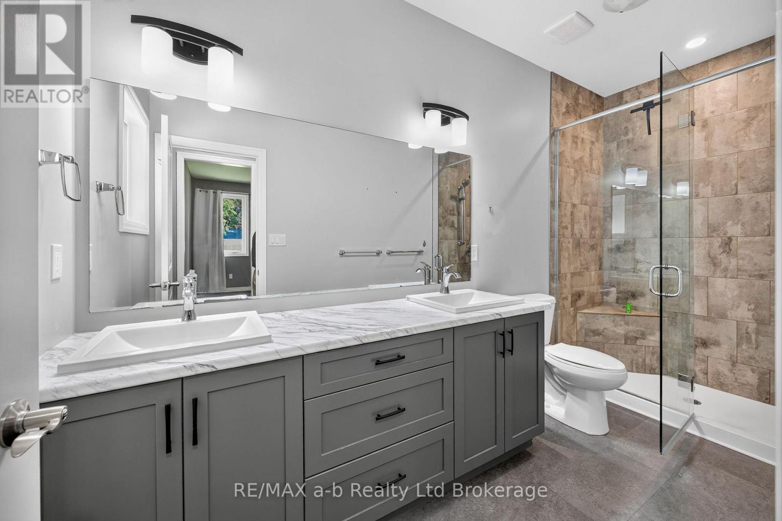 241 Wilson Avenue, Tillsonburg, Ontario  N4G 0H4 - Photo 19 - X13564854